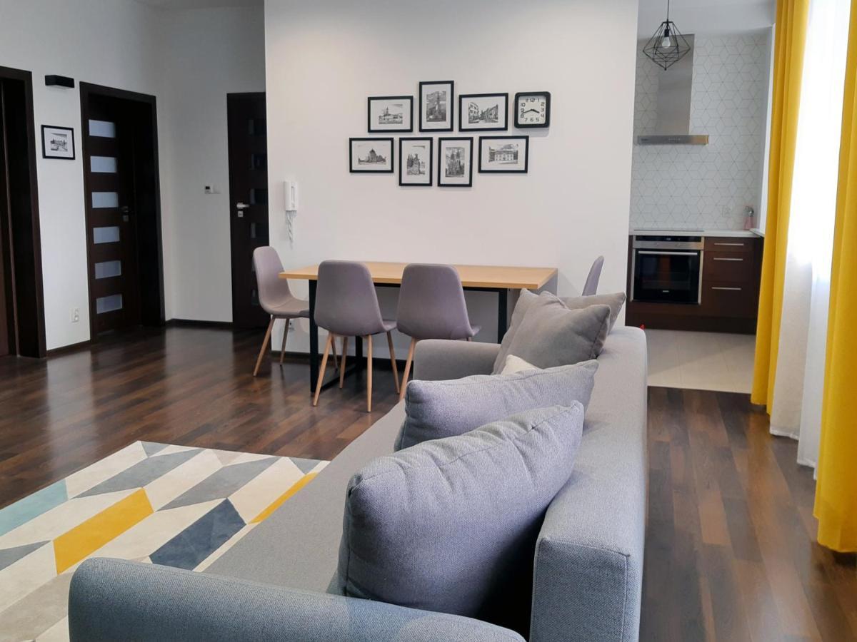 Emerald Apartament 비아위스토크 외부 사진